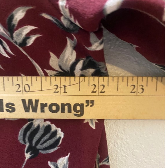 J Jill Women's Large Burgundy Floral Print Long Sleeve Button Up Shirt - Picture 8 of 8